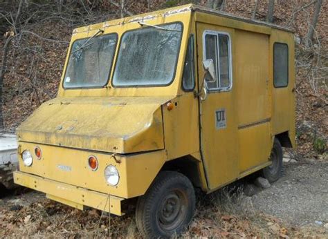 1975 electric battronic box van with less than 500 miles|1974 BATTRONIC ELECTRIC VAN for sale.